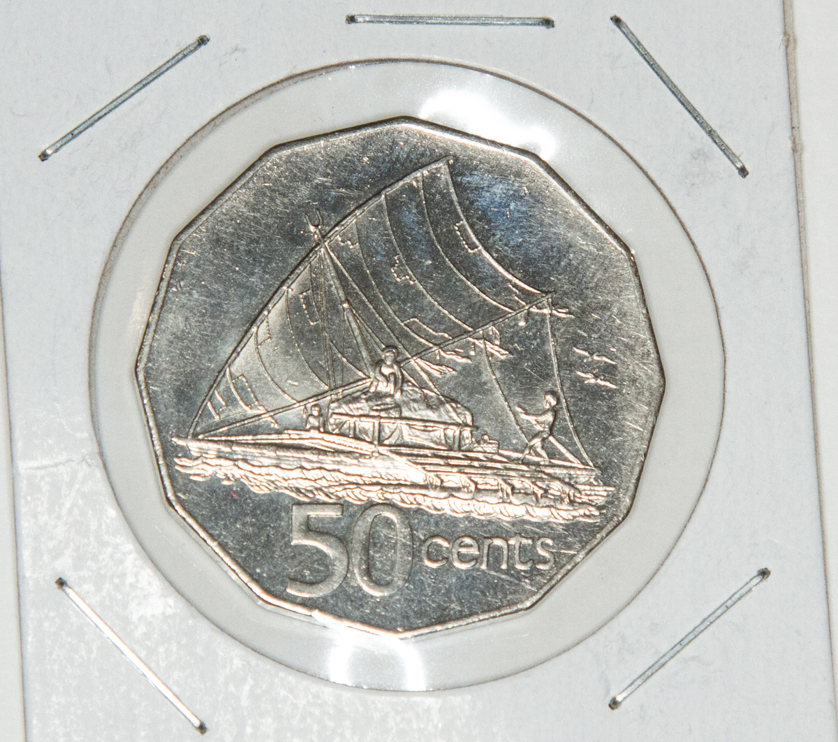 Fiji 50 Cents.2000. AB74.
